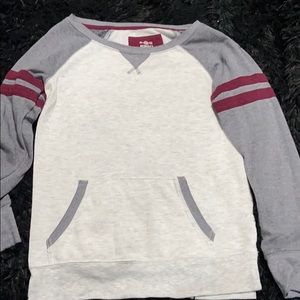 sweatshirt